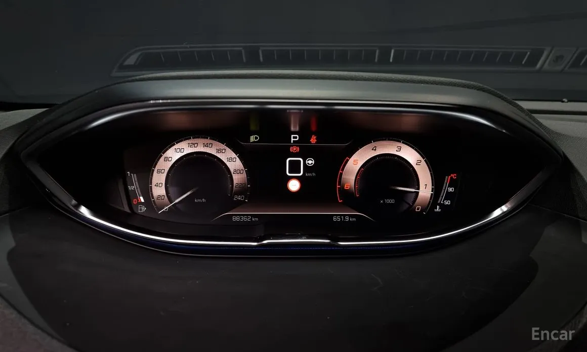 Peugeot 5008 2017 1.5 BlueHDi GT