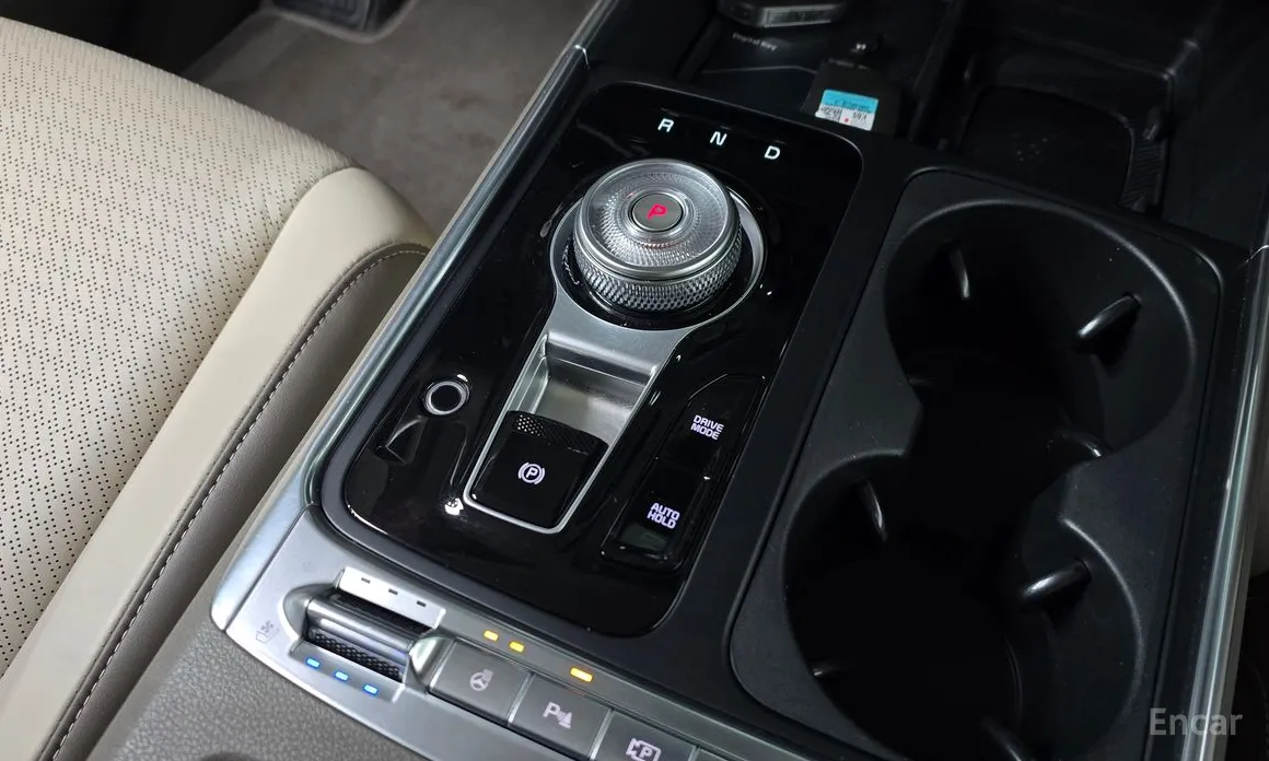 Kia Carnival 2023 Gasoline 7-Seater Signature