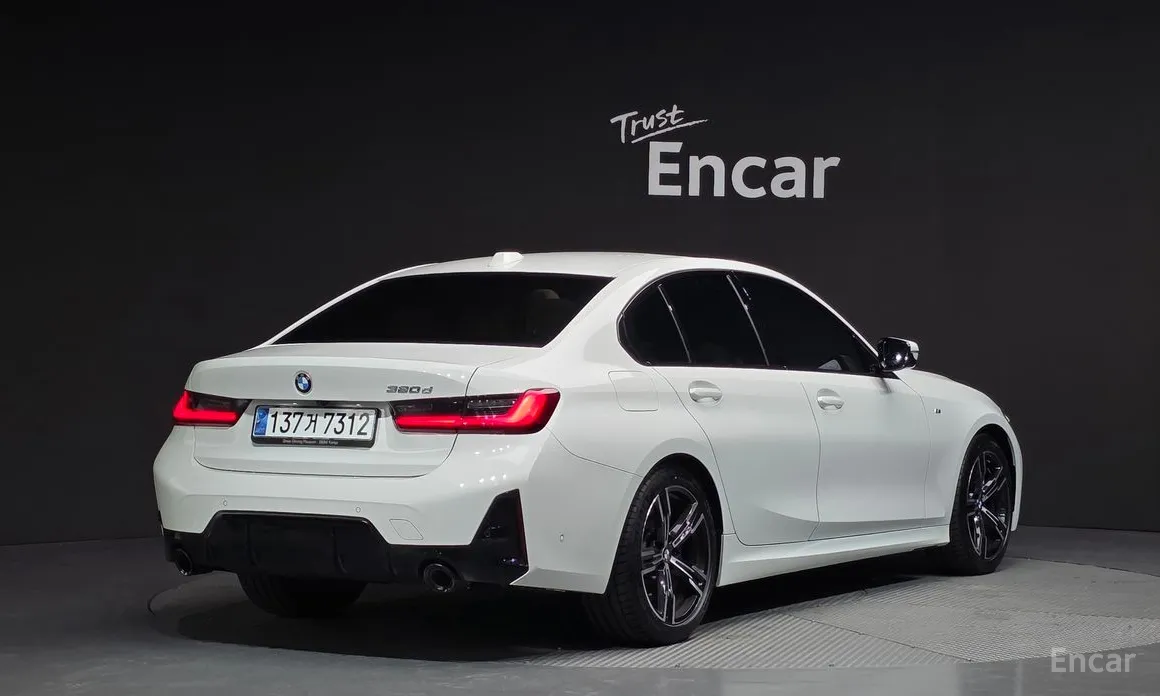 BMW 3 Series 2019 320d M Sport