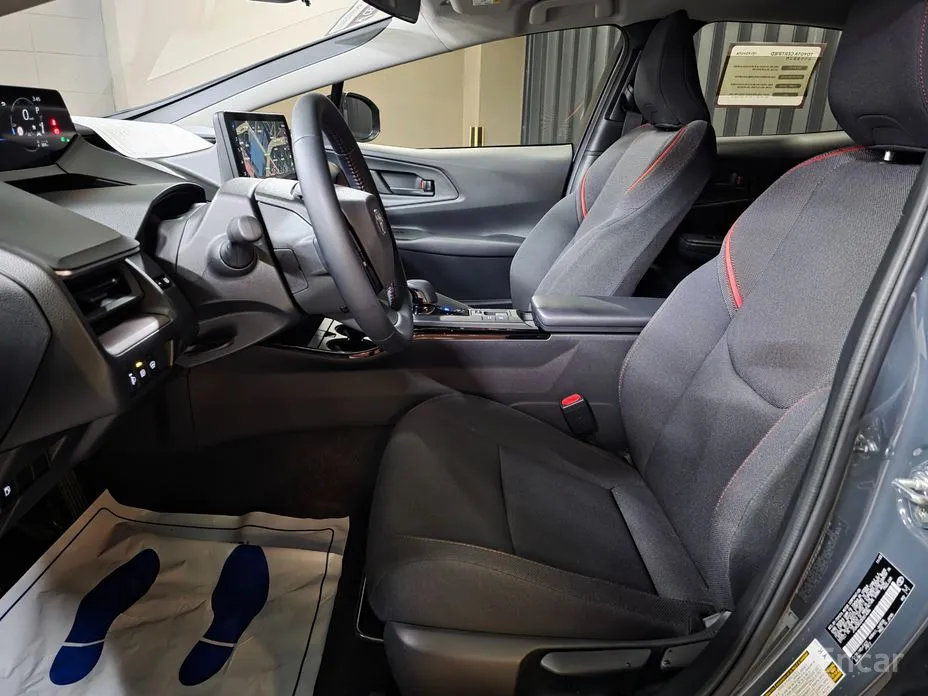 Toyota Prius 2023 2.0 PHEV SE