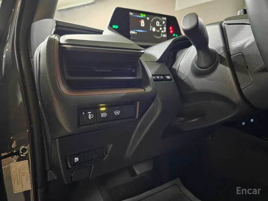 Toyota Prius 2023 2.0 PHEV SE