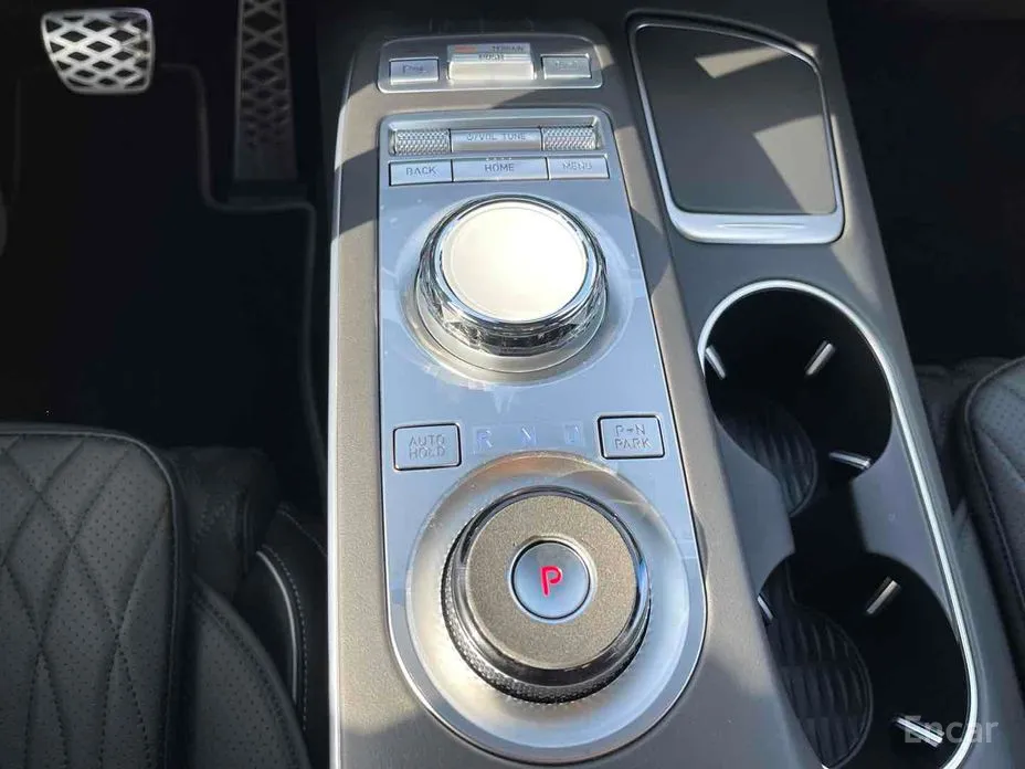 Genesis GV70 2021 3.5T Gasoline AWD