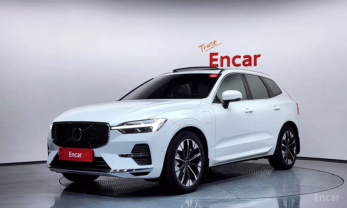 Volvo XC60 2017 T8 Ultra Bright
