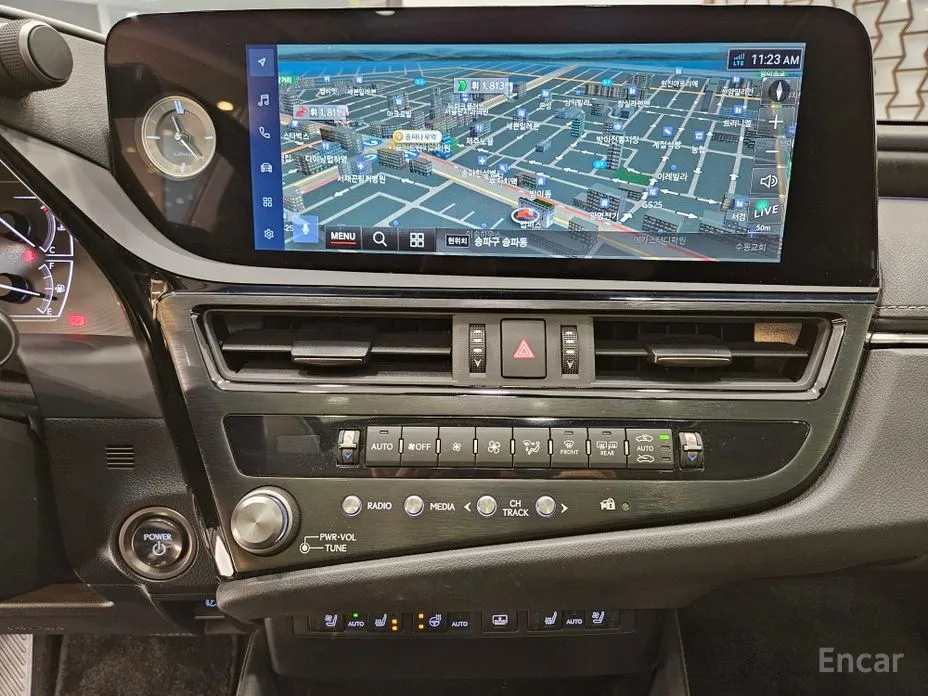 Lexus ES 2018 Luxury