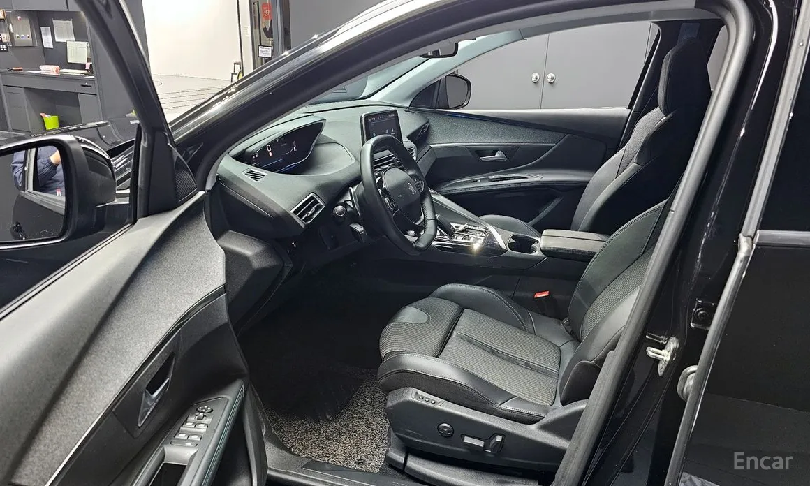 Peugeot 3008 2017 1.2 Pure Tech Allure