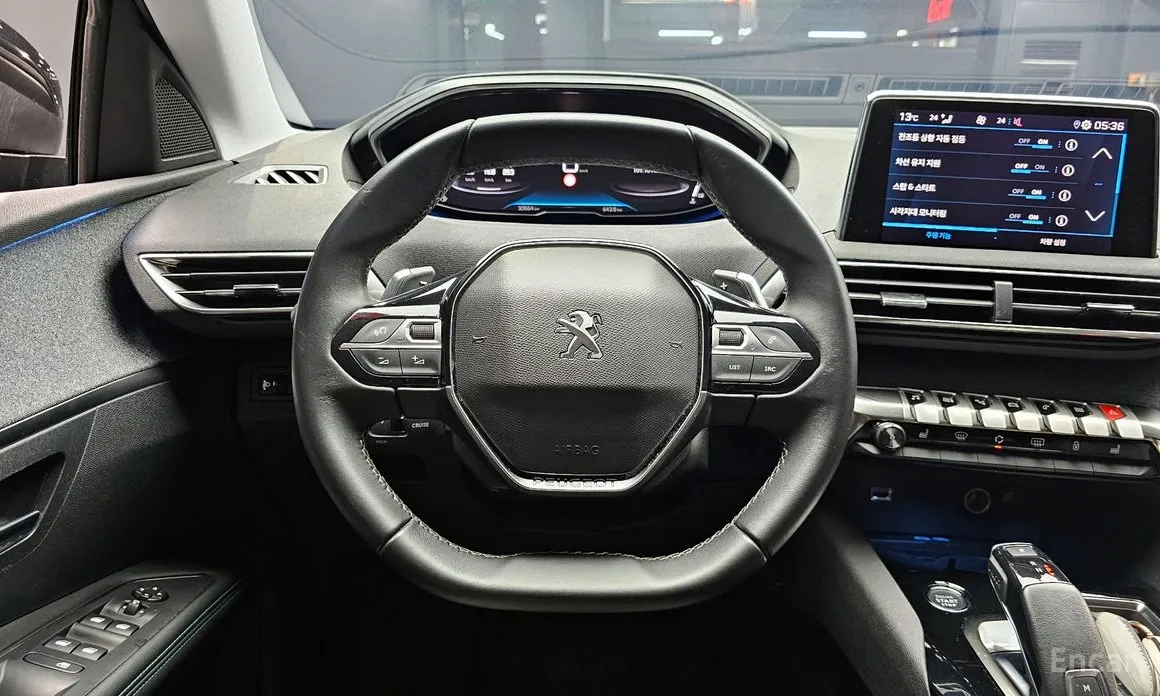 Peugeot 3008 2017 1.2 Pure Tech Allure