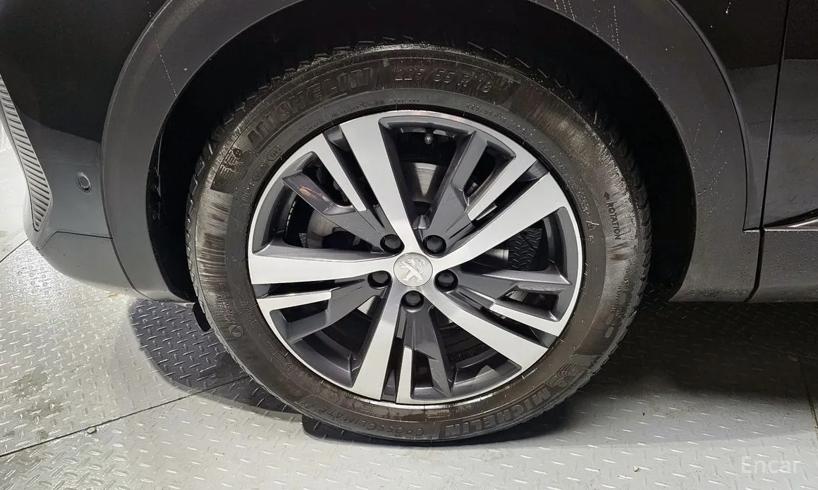 Peugeot 3008 2017 1.2 Pure Tech Allure