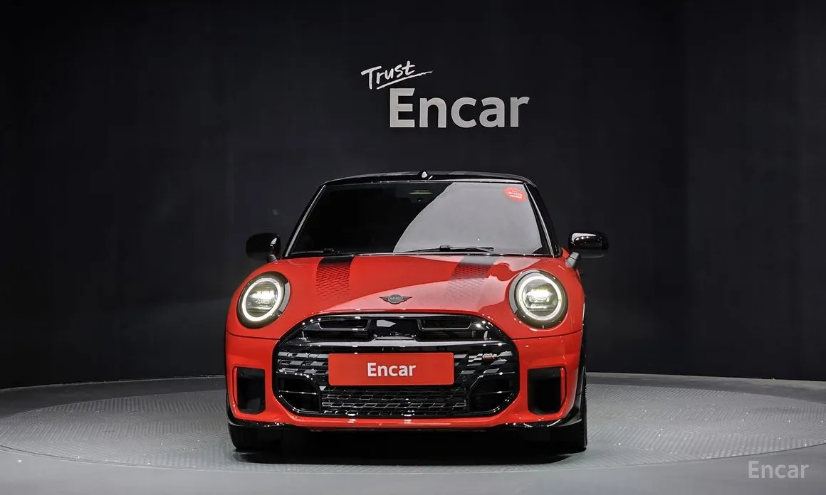 Mini Cooper Convertible 2025 JCW