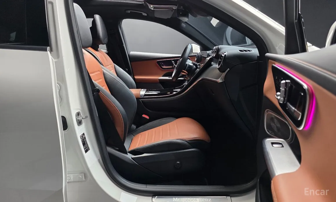 Mercedes-Benz GLC-Class 2023 GLC300 4MATIC Coupe