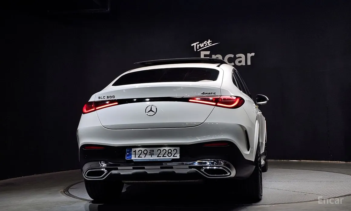 Mercedes-Benz GLC-Class 2023 GLC300 4MATIC Coupe