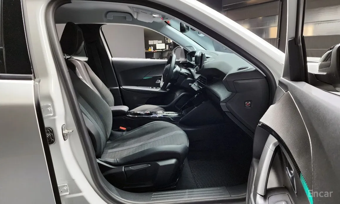 Peugeot 2008 2020 EV Allure