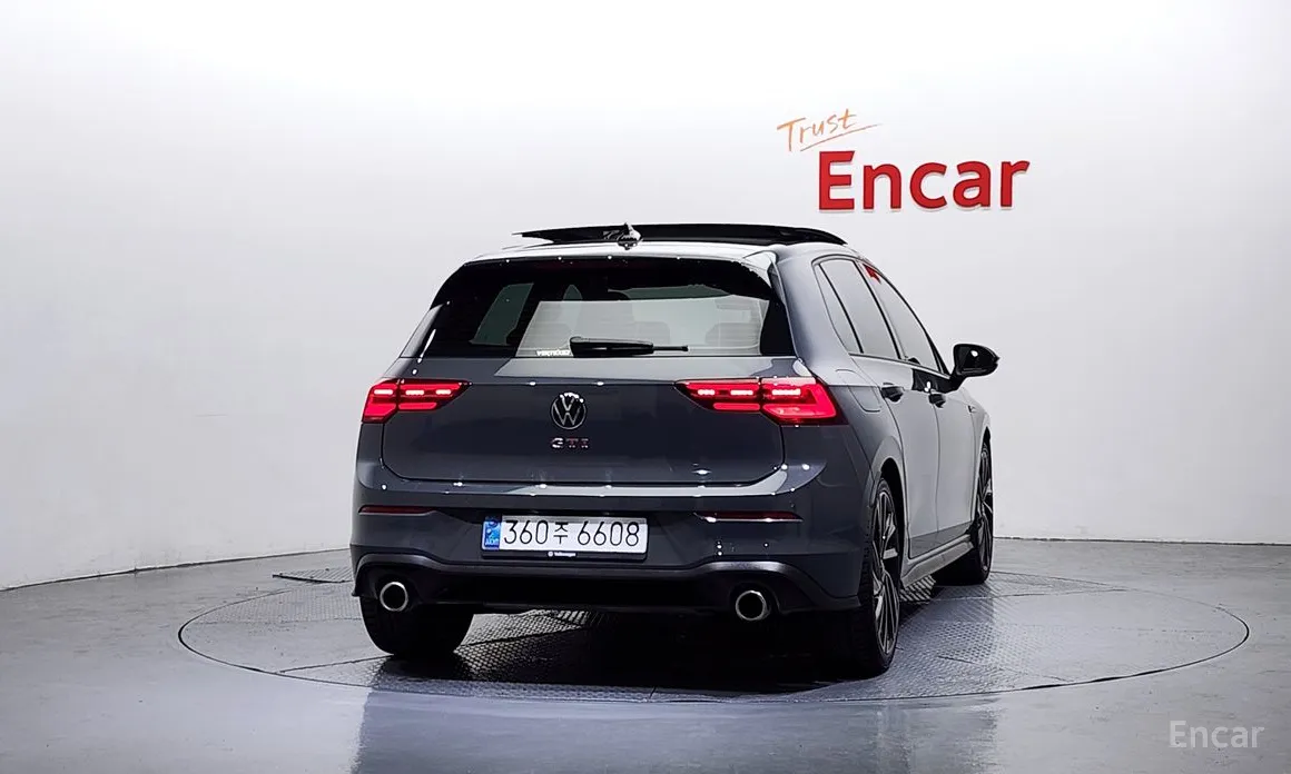 Volkswagen Golf 2022 2.0 GTI