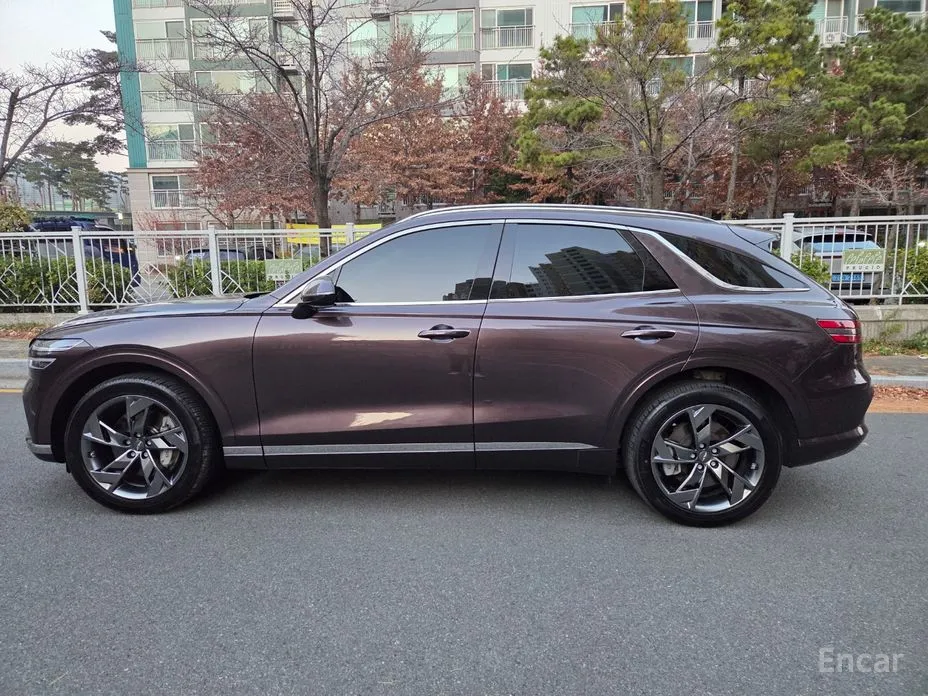 Genesis GV70 2022 e-AWD