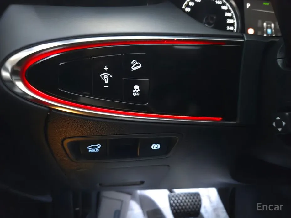 Genesis GV70 2022 e-AWD