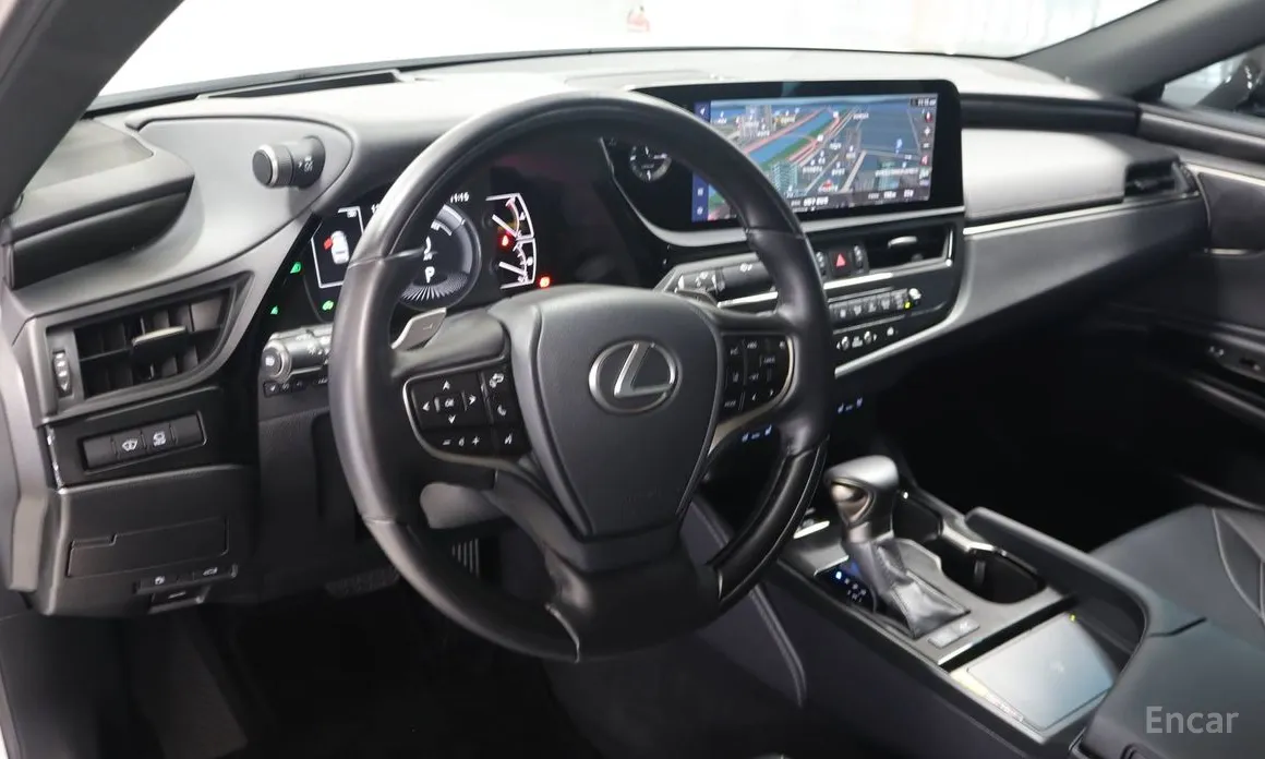 Lexus ES 2018 Executive