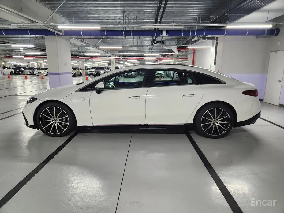 Mercedes-Benz EQS 2021 EQS450+