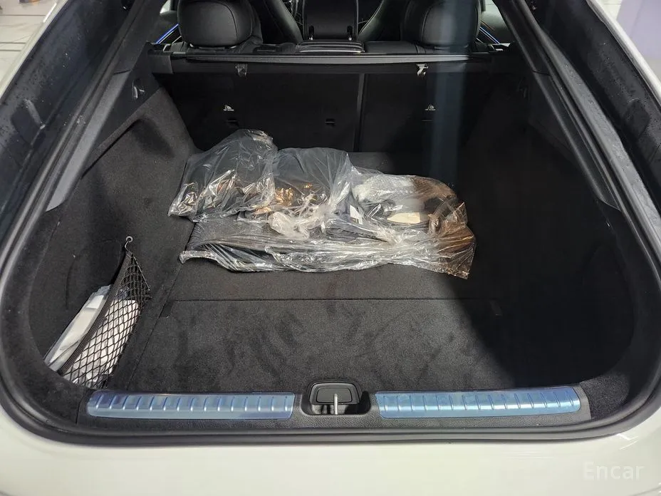 Mercedes-Benz EQS 2021 EQS450+