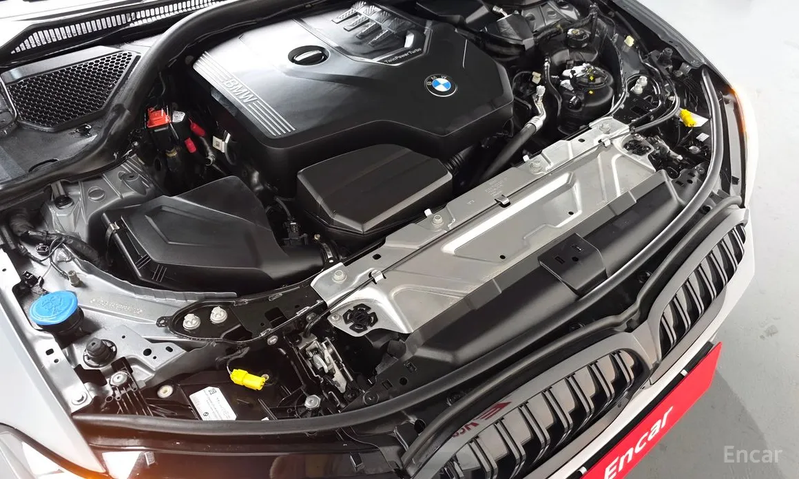 BMW 3 Series 2019 320i M Sport