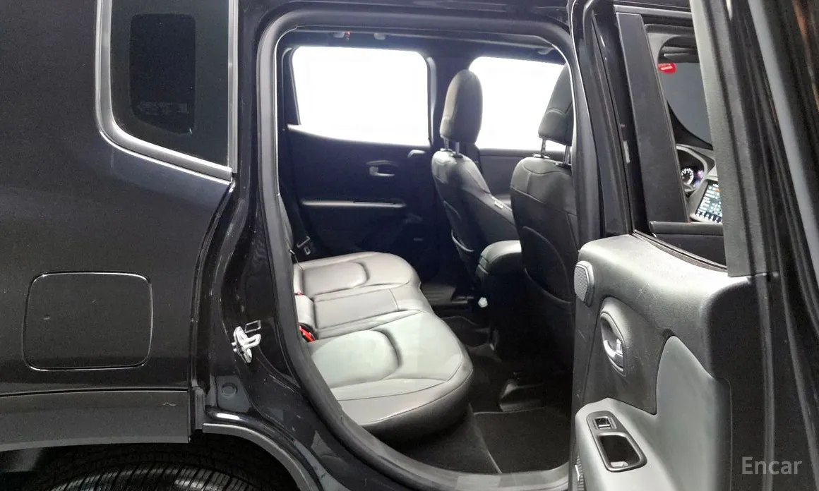 Jeep Renegade 2015 2.4 80th Edition AWD