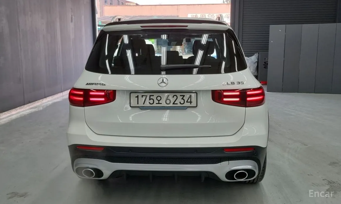 Mercedes-Benz GLB-Class 2020 AMG GLB35 4MATIC