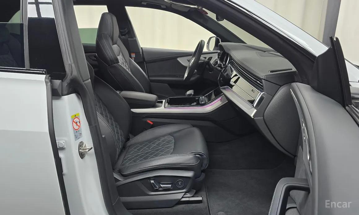 Audi Q8 2018 55 TFSI Quattro Premium