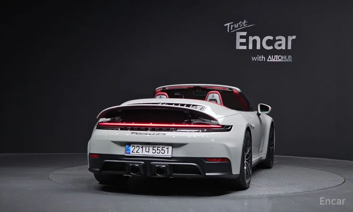 Porsche 911 2019 Carrera 4 GTS Cabriolet