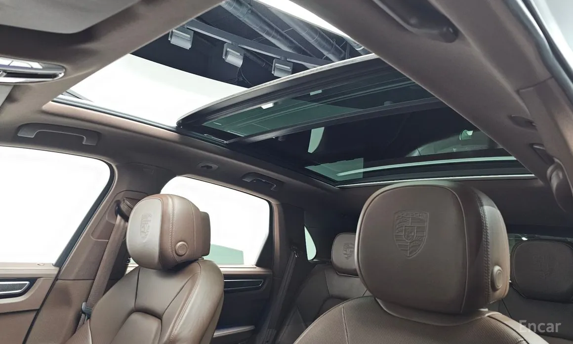 Porsche Cayenne 2019 3.0 PLATINUM EDITION