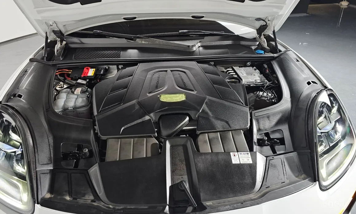 Porsche Cayenne 2019 3.0 PLATINUM EDITION