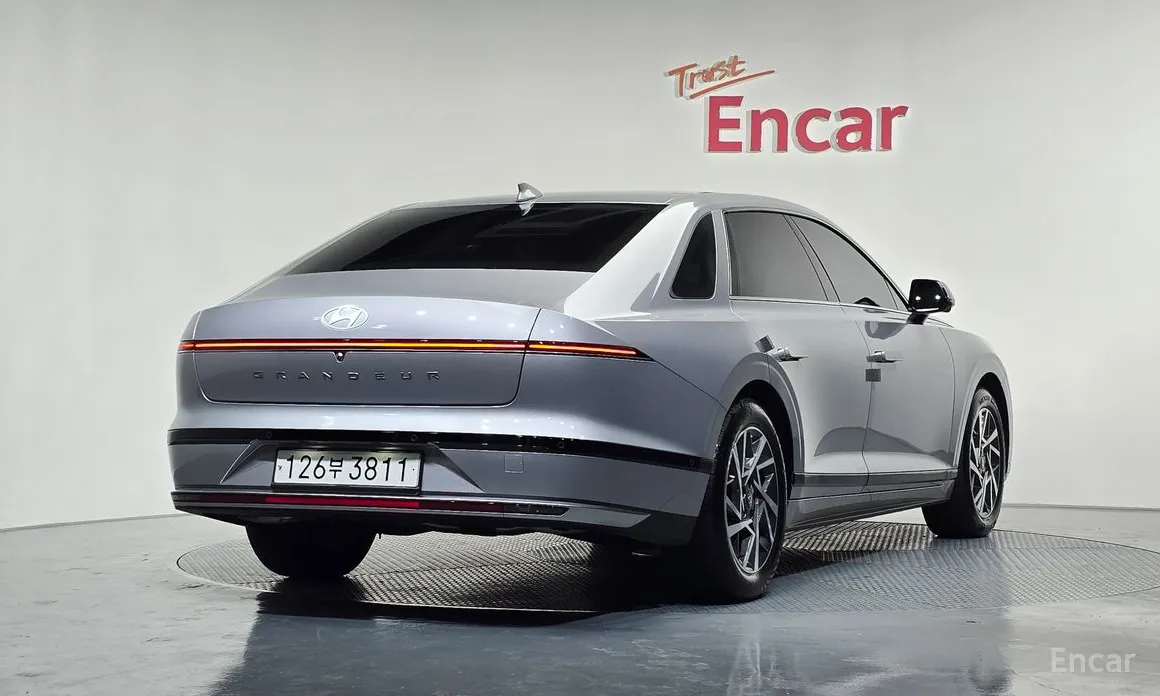 Hyundai Grandeur 2022 Exclusive