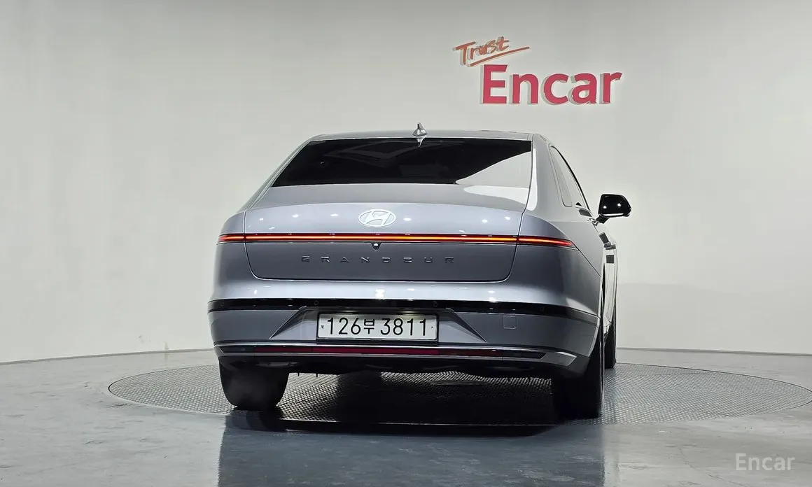 Hyundai Grandeur 2022 Exclusive