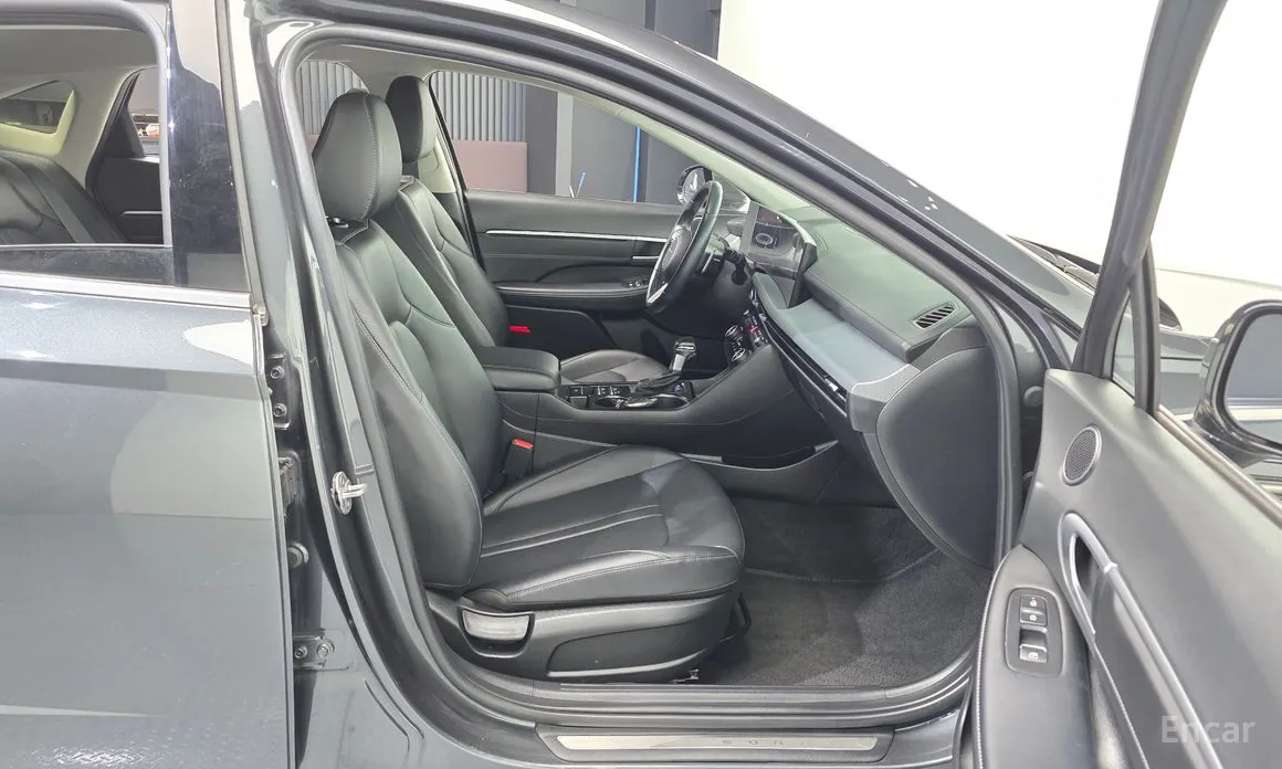 Hyundai Sonata 2023 2.0 LPG(Rent)