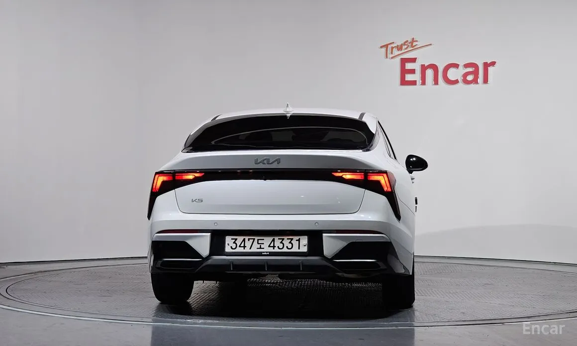 Kia K5 2023 2.0
