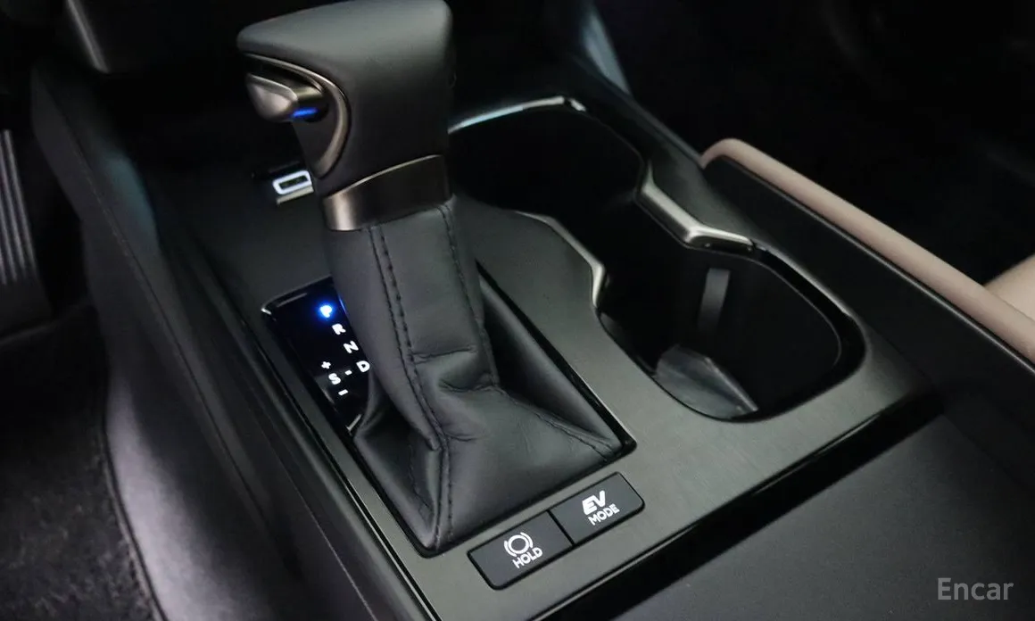 Lexus ES 2018 Luxury Plus