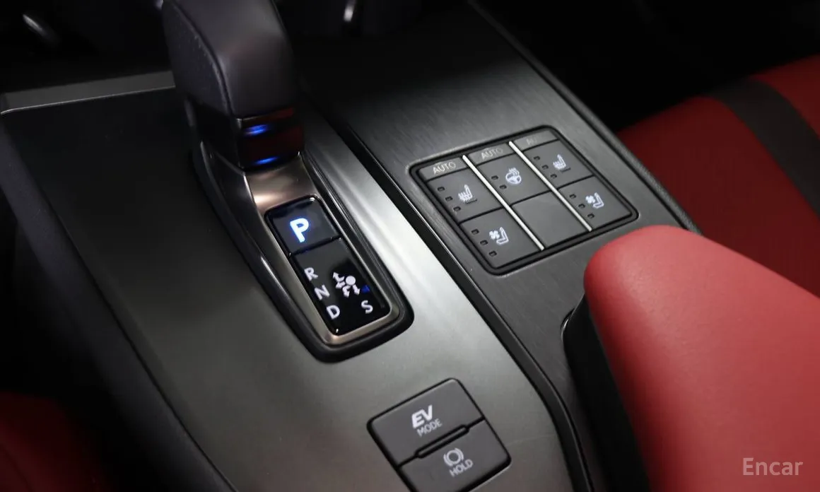 Lexus UX 2024 2.0 F-Sport 2WD