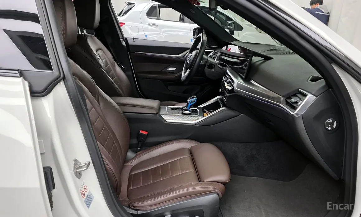 BMW i4 2021 eDrive40 M Sports Pro