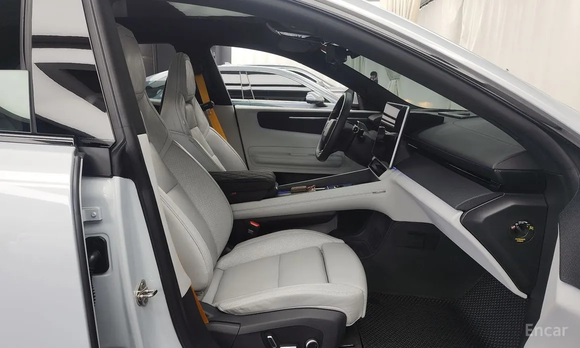 Polestar 4 2024 Long Range Duel Moter