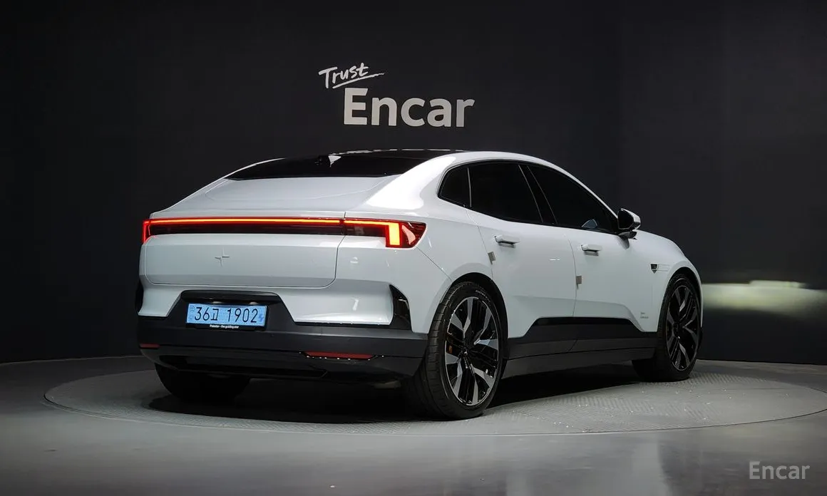 Polestar 4 2024 Long Range Duel Moter