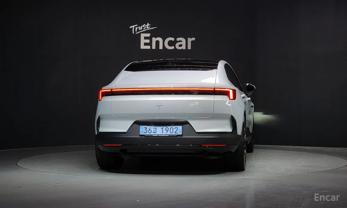 Polestar 4 2024 Long Range Duel Moter