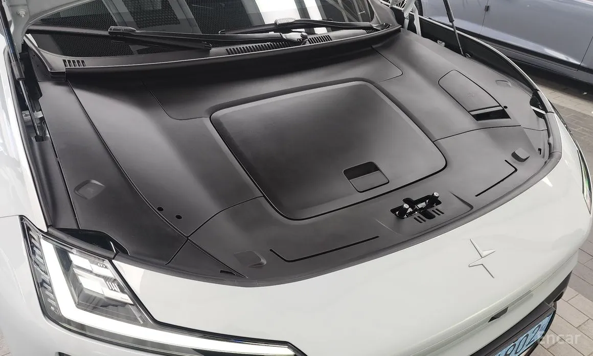 Polestar 4 2024 Long Range Duel Moter