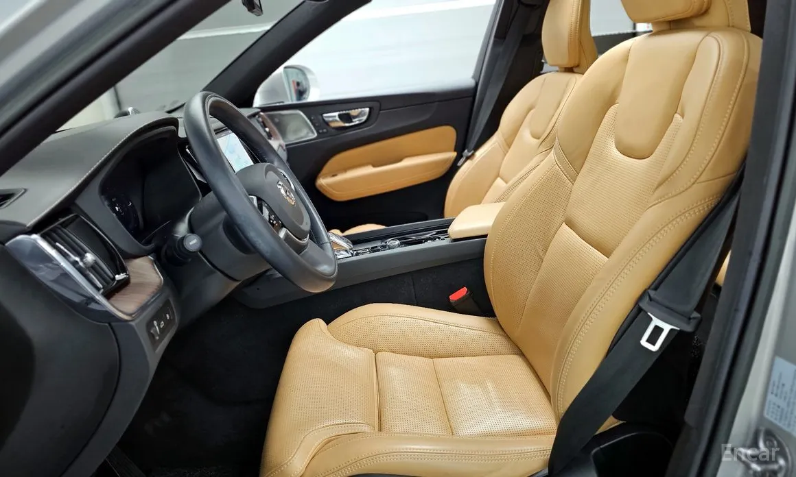 Volvo XC60 2017 T8 Ultimate Bright