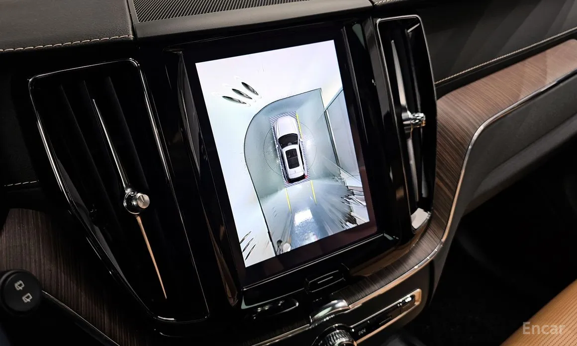 Volvo XC60 2017 T8 Ultimate Bright