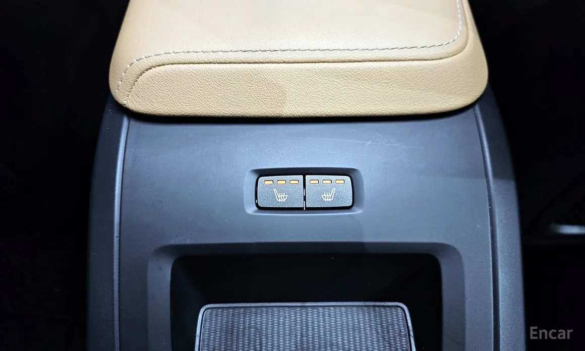 Volvo XC60 2017 T8 Ultimate Bright