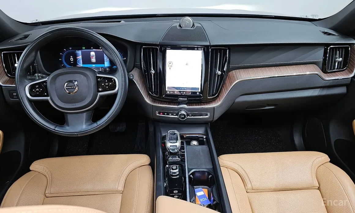 Volvo XC60 2017 T8 Ultimate Bright