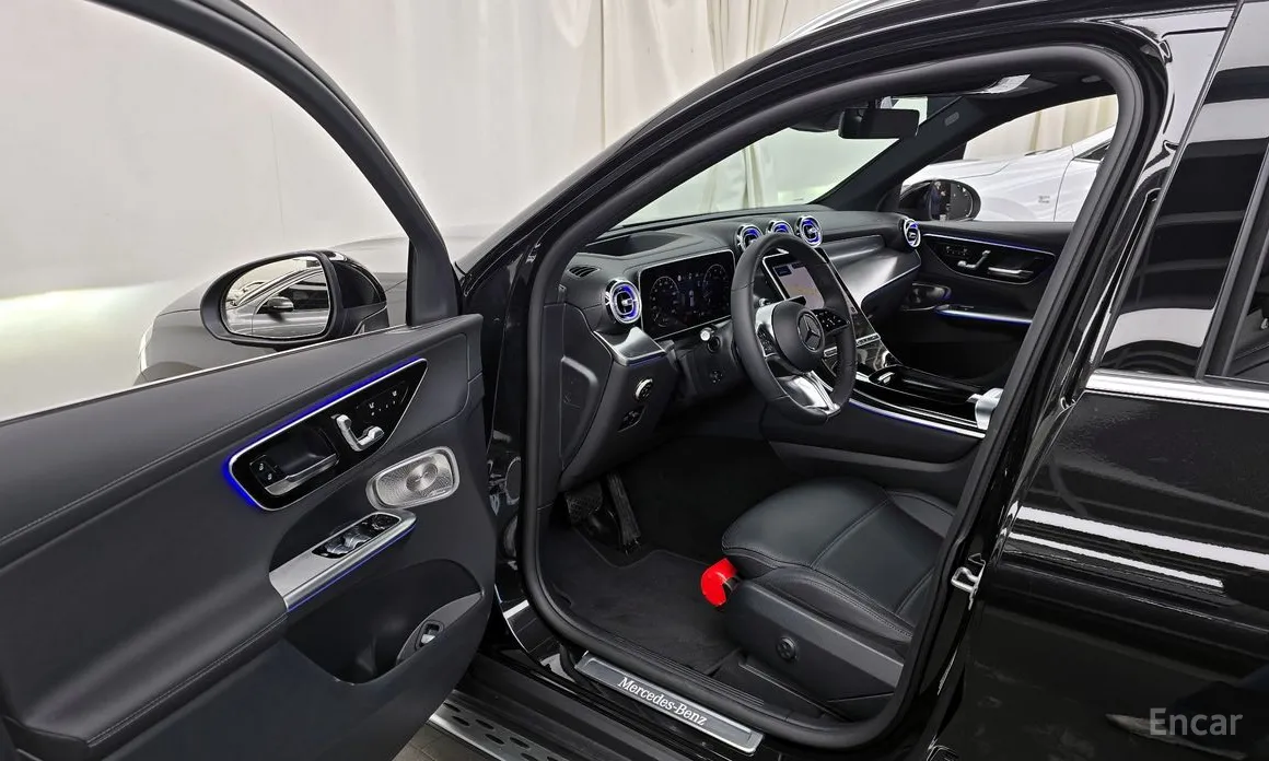Mercedes-Benz GLC-Class 2023 GLC 300 4MATIC Avantgarde