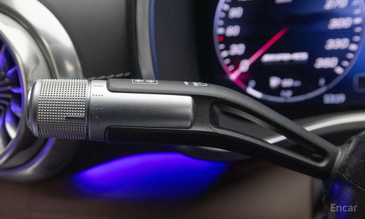 Mercedes-Benz SL-Class 2023 AMG SL63 4MATIC+