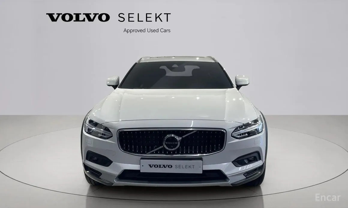 Volvo V90 2017 B5 Pro AWD