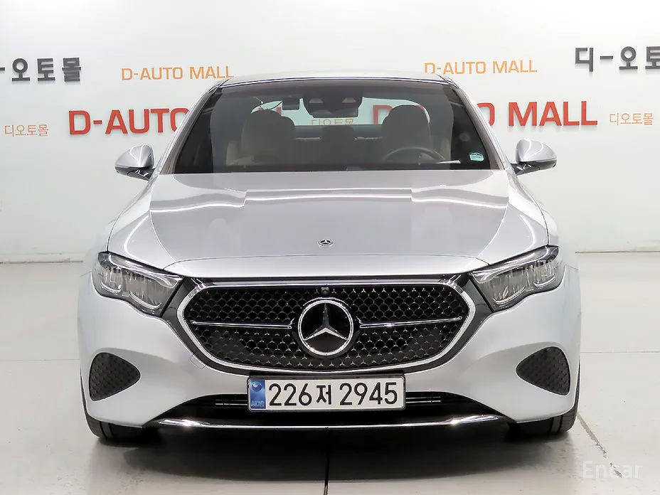 Mercedes-Benz E-Class 2024 E200 Avantgarde