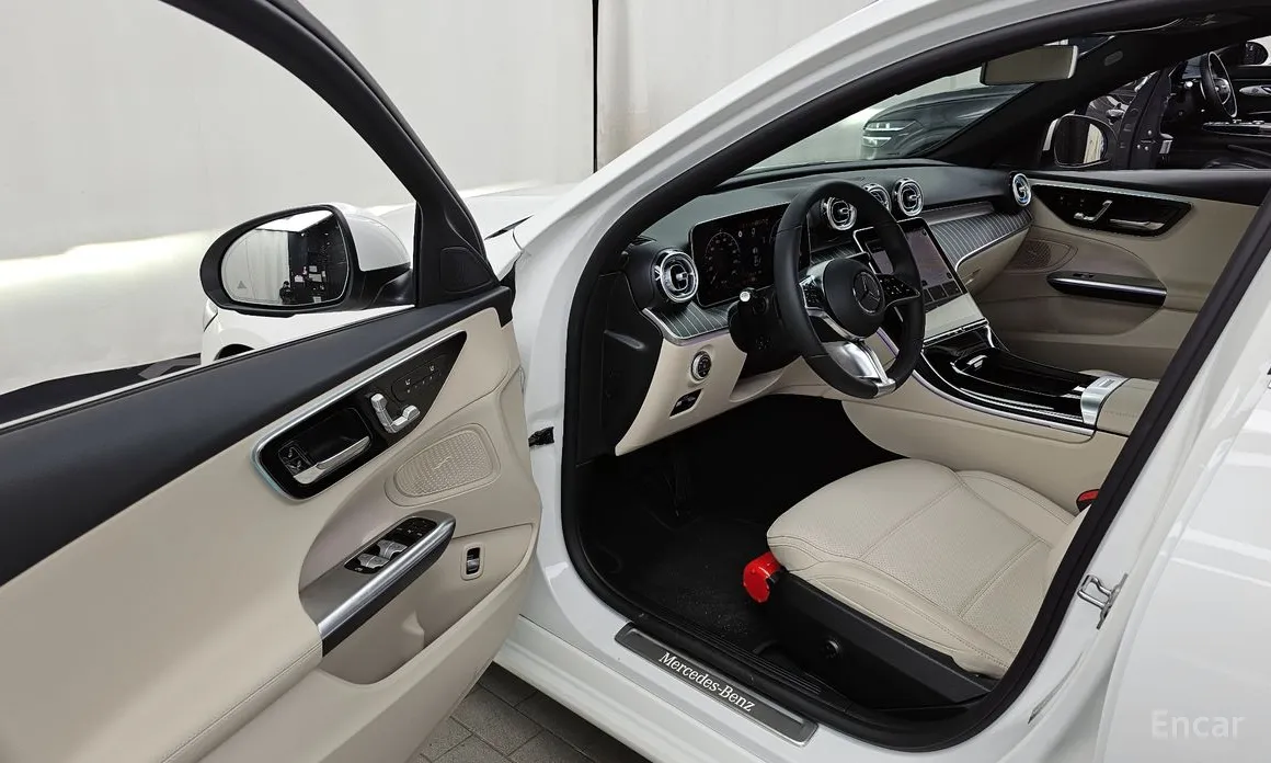 Mercedes-Benz C-Class 2022 C200 Avantgarde