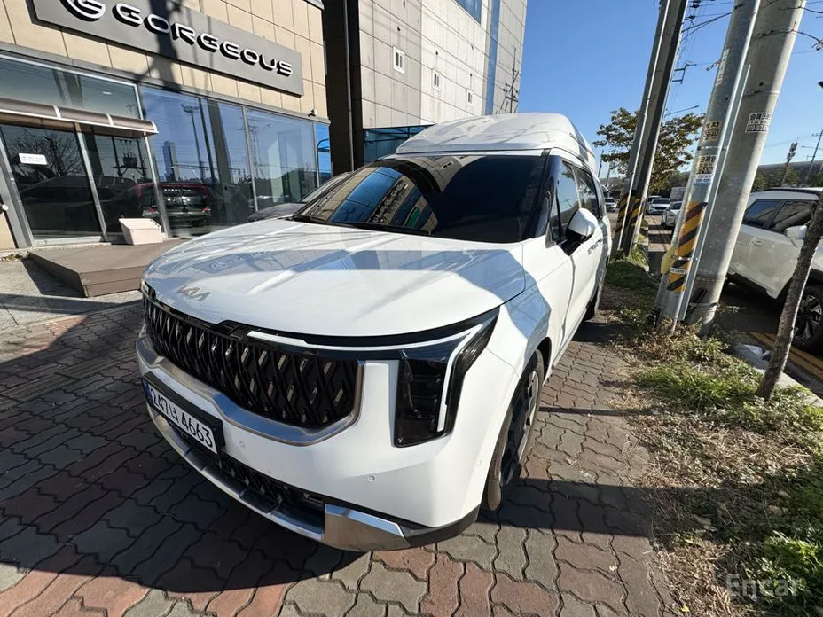 Kia Carnival 2023 Gasoline 9-Seater Hi Limousine (7-seater Limousine(Special vehicle)