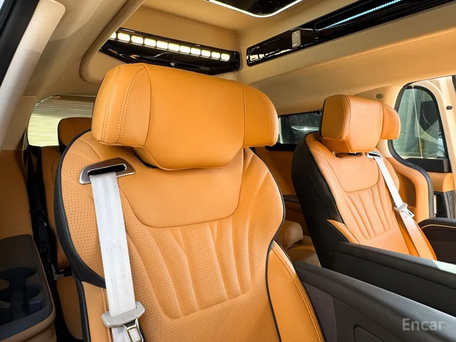 Kia Carnival 2023 Gasoline 9-Seater Hi Limousine (7-seater Limousine(Special vehicle)